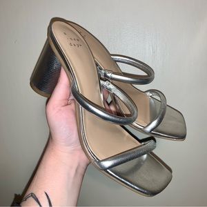 🆕A New Day “Cris” heels 7 🪩 metallic silver strappy square toe round block